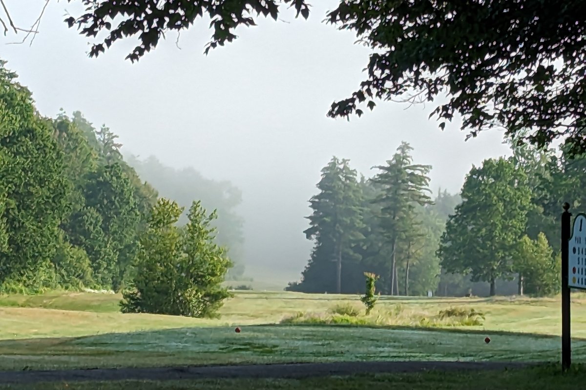 Templewood Golf Course green and flag