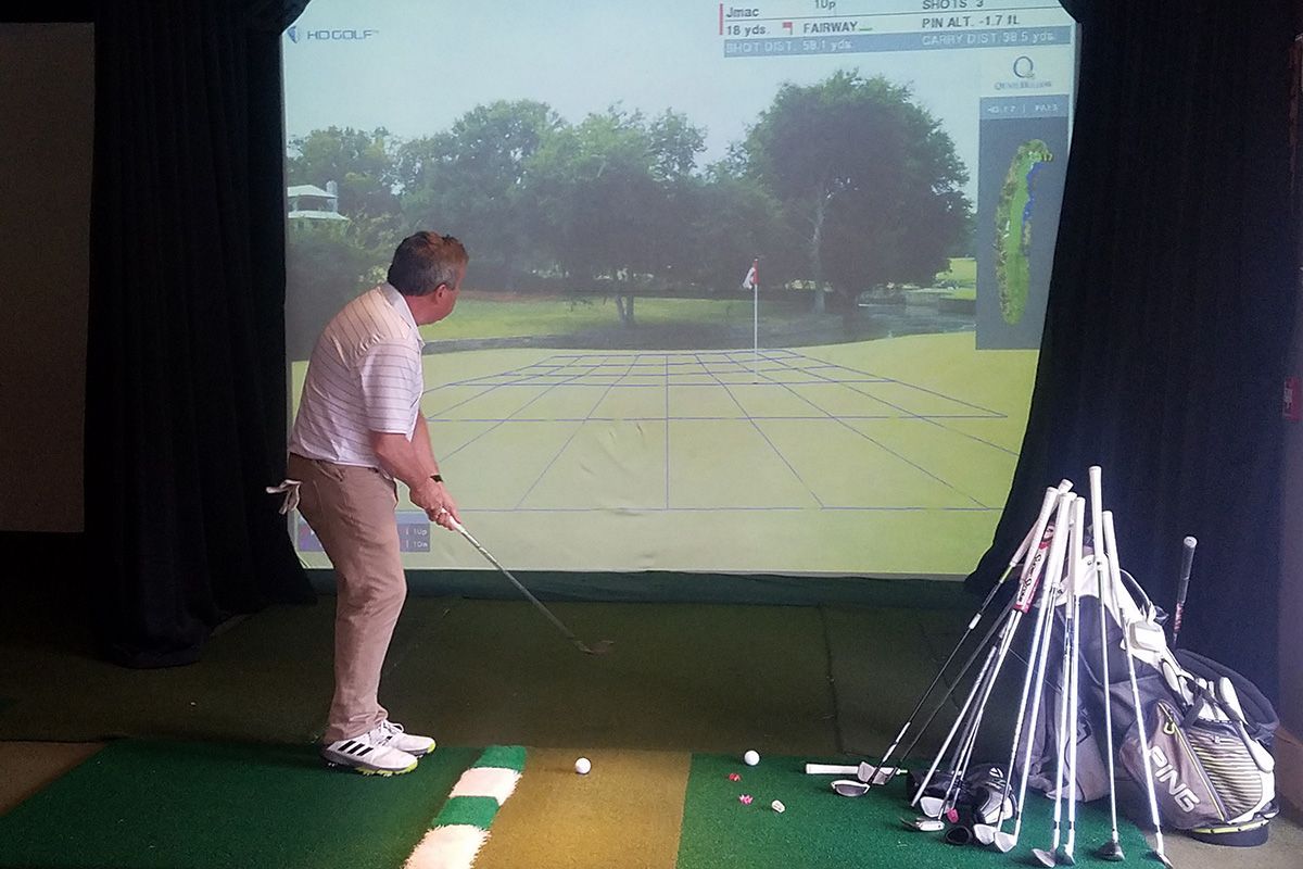 Crotched Mountain Golf Club indoor golf simulator